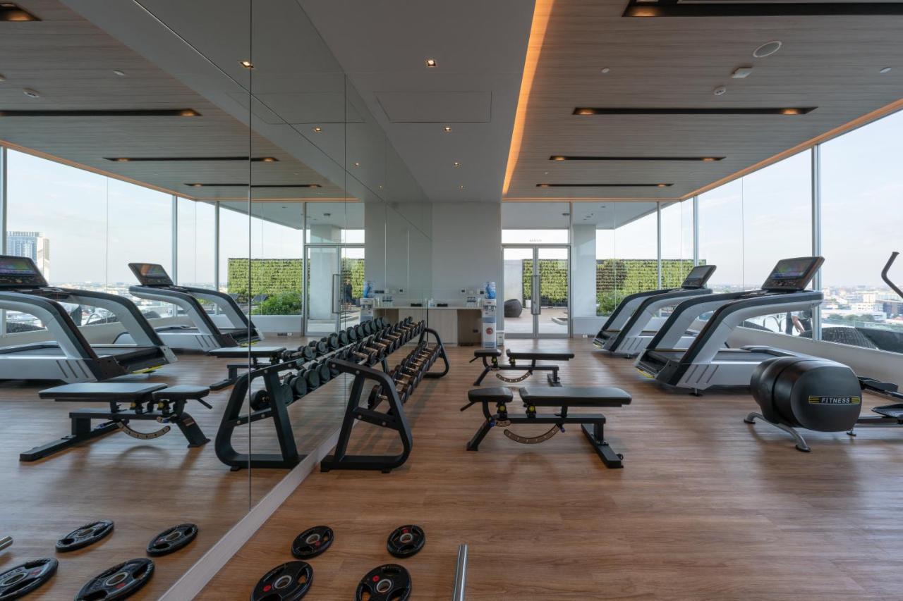 Centre Point Hotel Terminal21 Korat Накхонратчасіма Екстер'єр фото The gym at the 101 Tower
